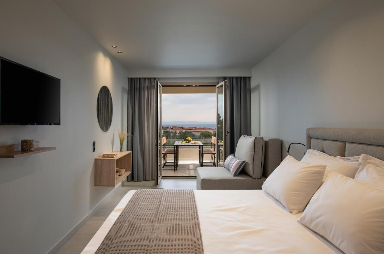 Melian Suites Никити Екстериор снимка