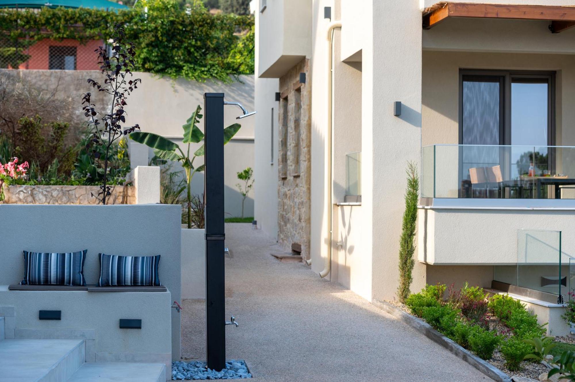 Melian Suites Никити Екстериор снимка