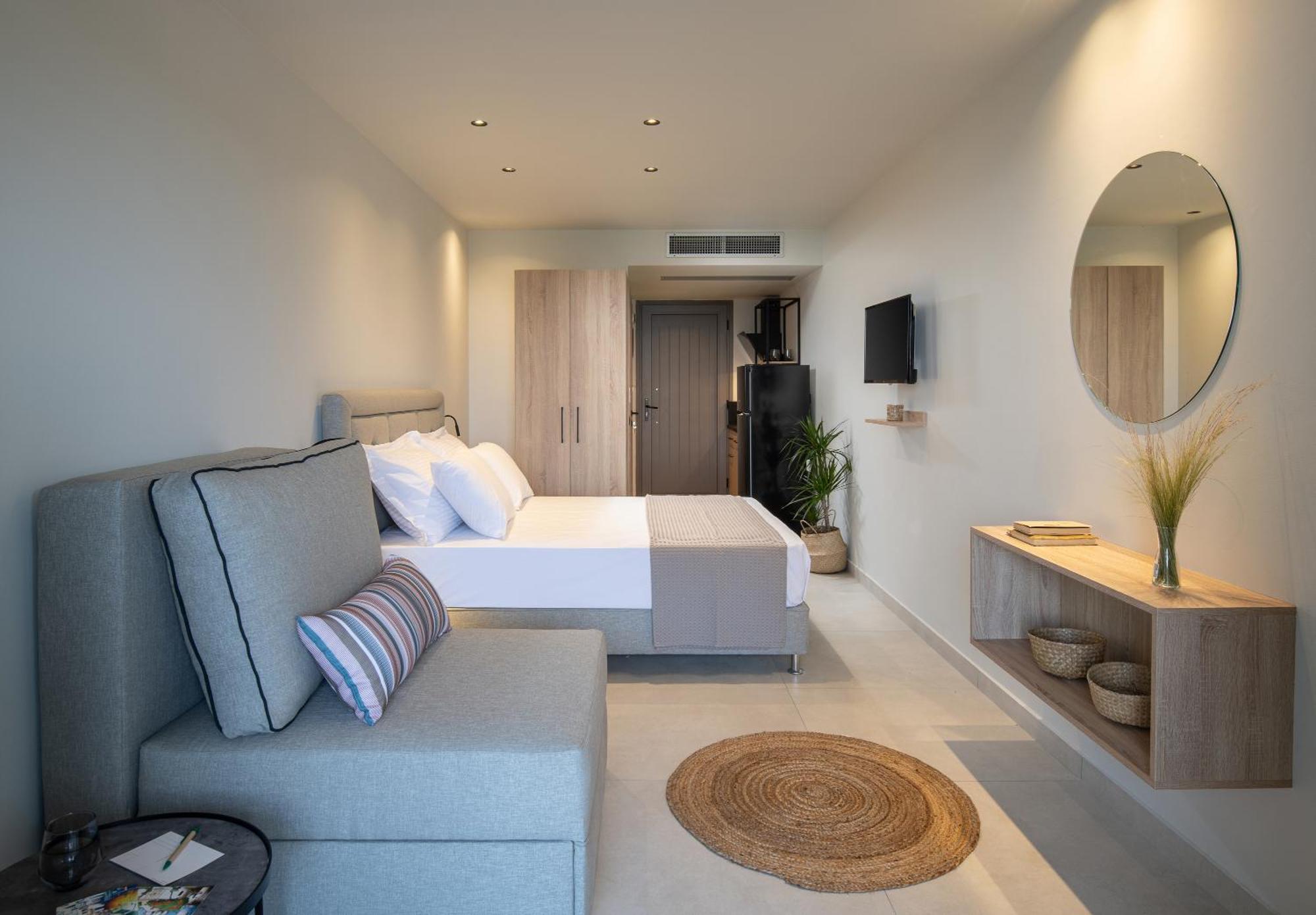 Melian Suites Никити Стая снимка